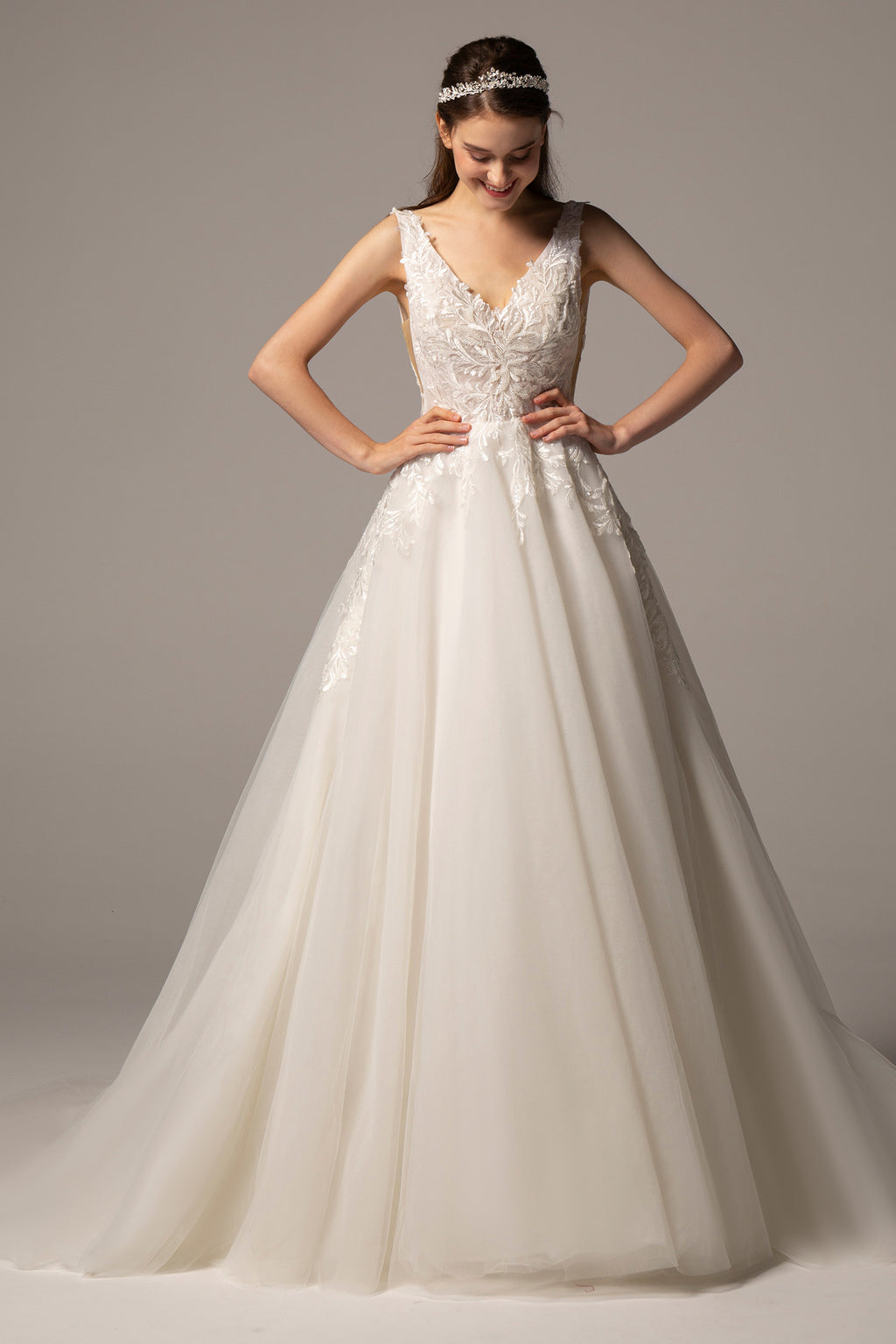 A-Line Chapel Train Tulle Wedding Dress CW2379