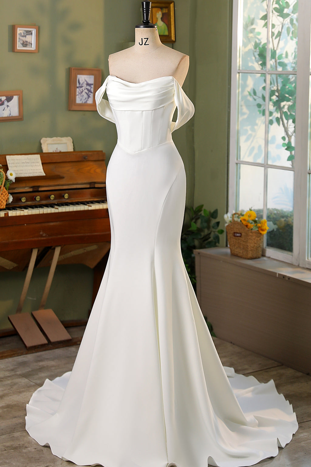 Fit And Flare Detached Off Shoulder Crepe Wedding Dress MMF3074