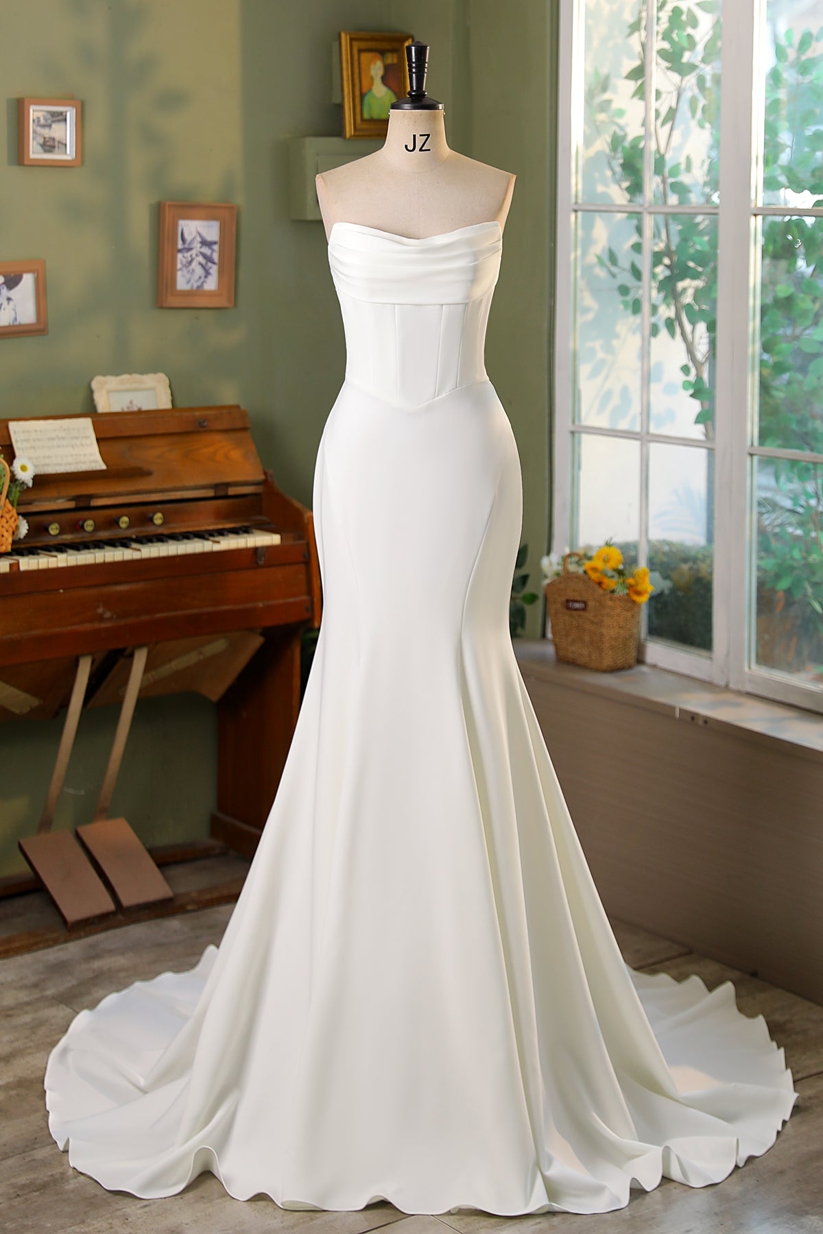 Fit And Flare Detached Off Shoulder Crepe Wedding Dress MMF3074