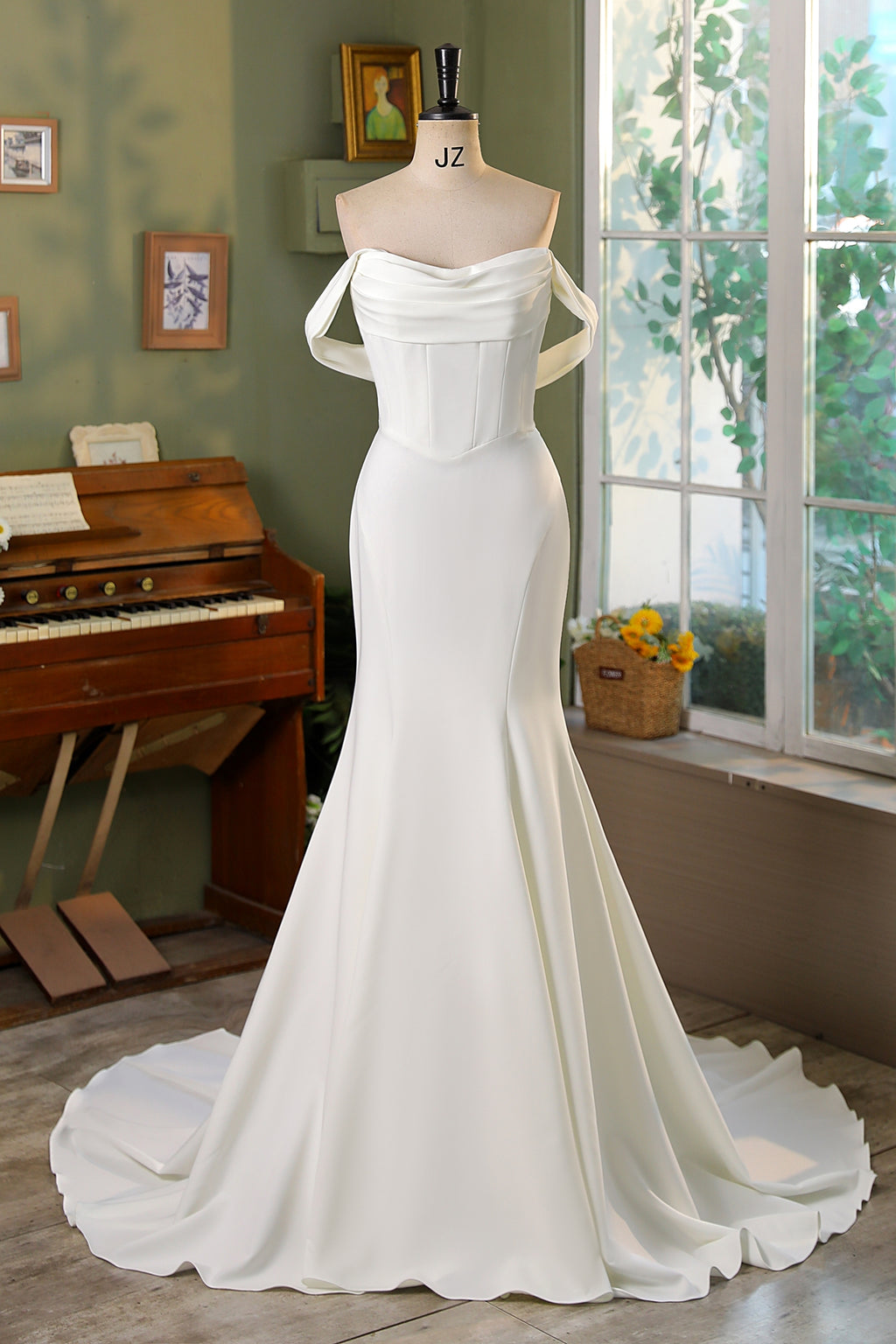 Fit And Flare Detached Off Shoulder Crepe Wedding Dress MMF3074