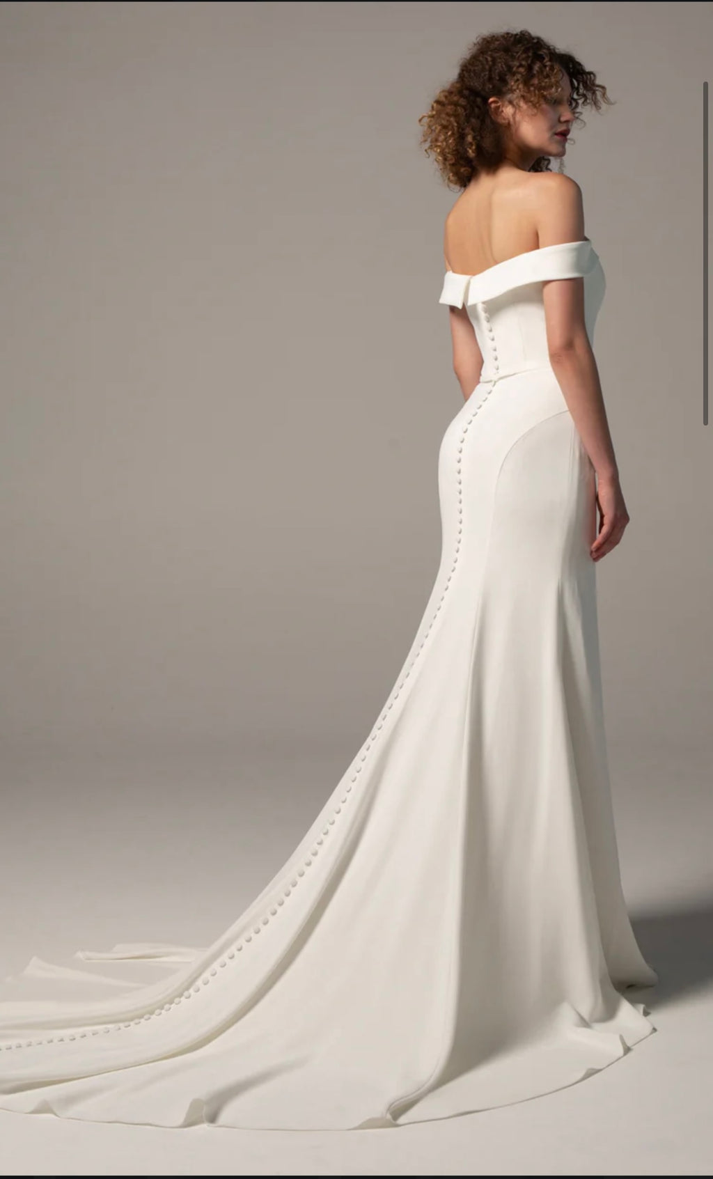 Plain mermaid dress with off shoulder sleeves in ivory color CMM2011