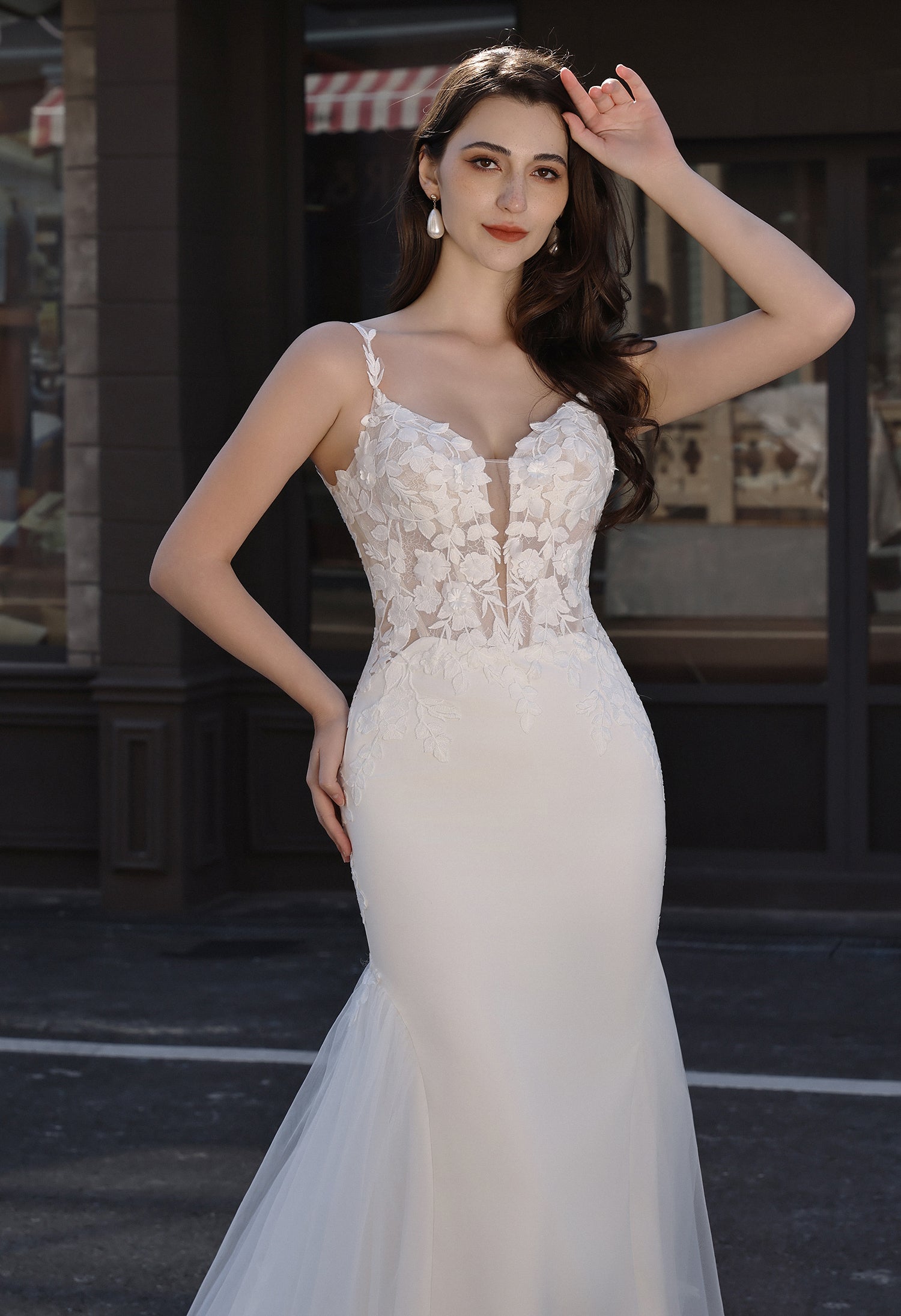 Embellished Mermaid Plunging Neckline Wedding Gown with Scallop Train MMH2023