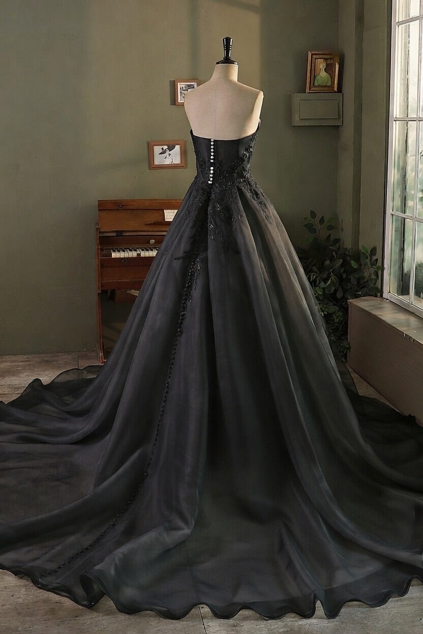 Strapless black Organza Satin Beading Lace Applique Wedding Gown CM2001