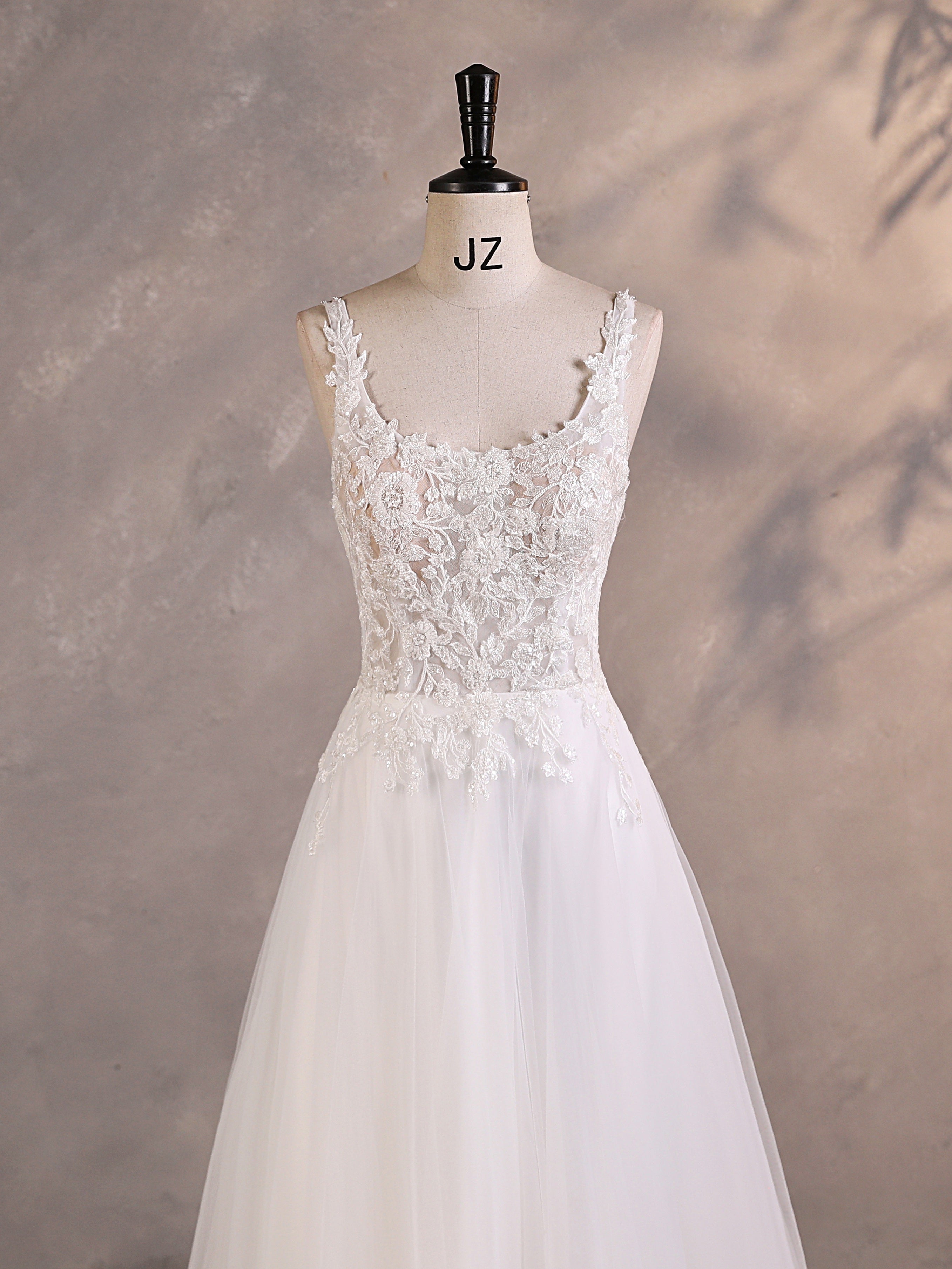 A-line Wedding Dress With Beading Spaghetti Straps Back And Floral Lace Appliques MMF1601