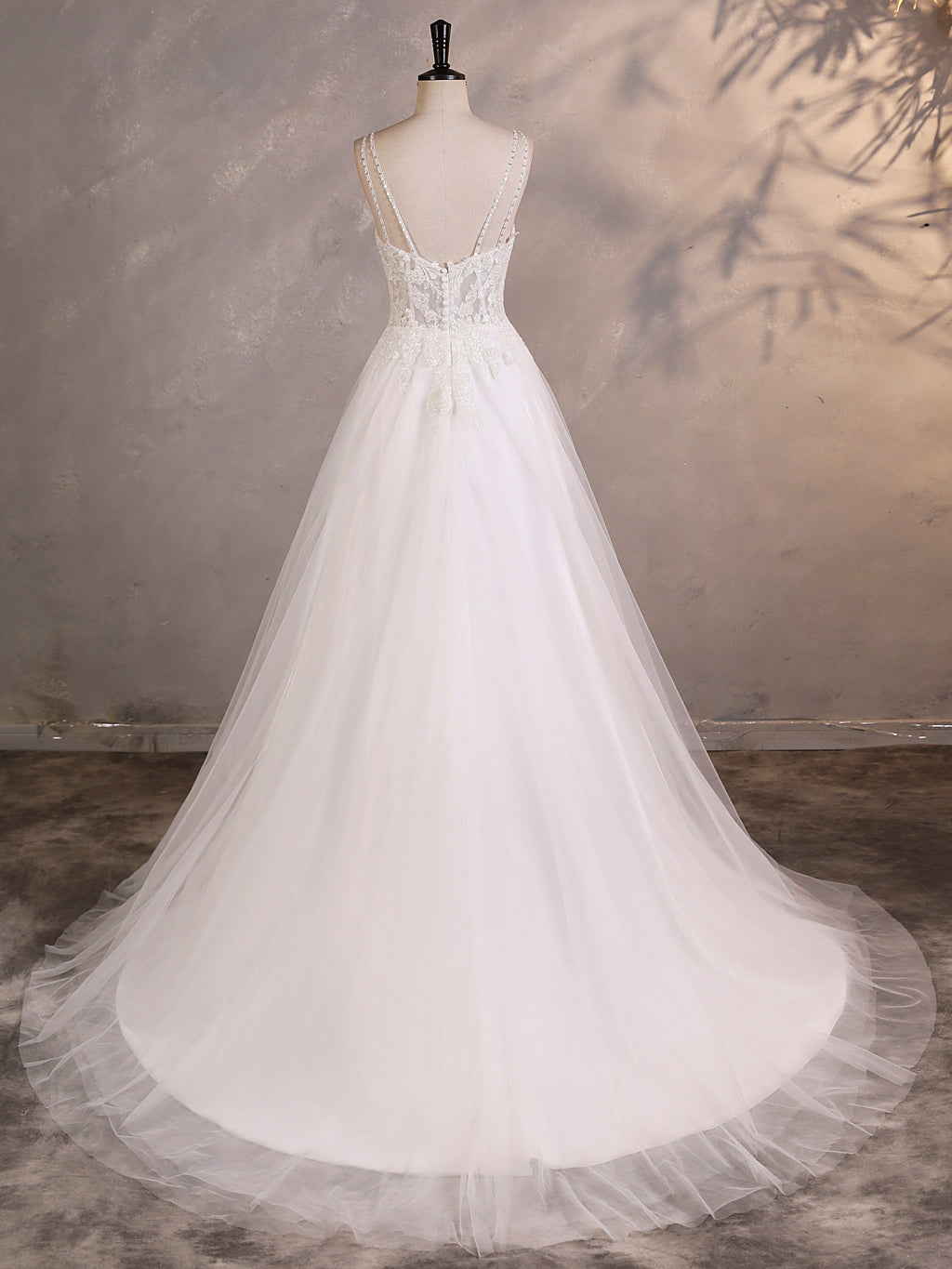 A-line Wedding Dress With Beading Spaghetti Straps Back And Floral Lace Appliques MMF1601