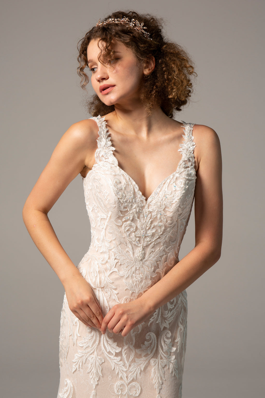 Trumpet-Mermaid Cathedral Train Tulle Wedding Dress CW2375