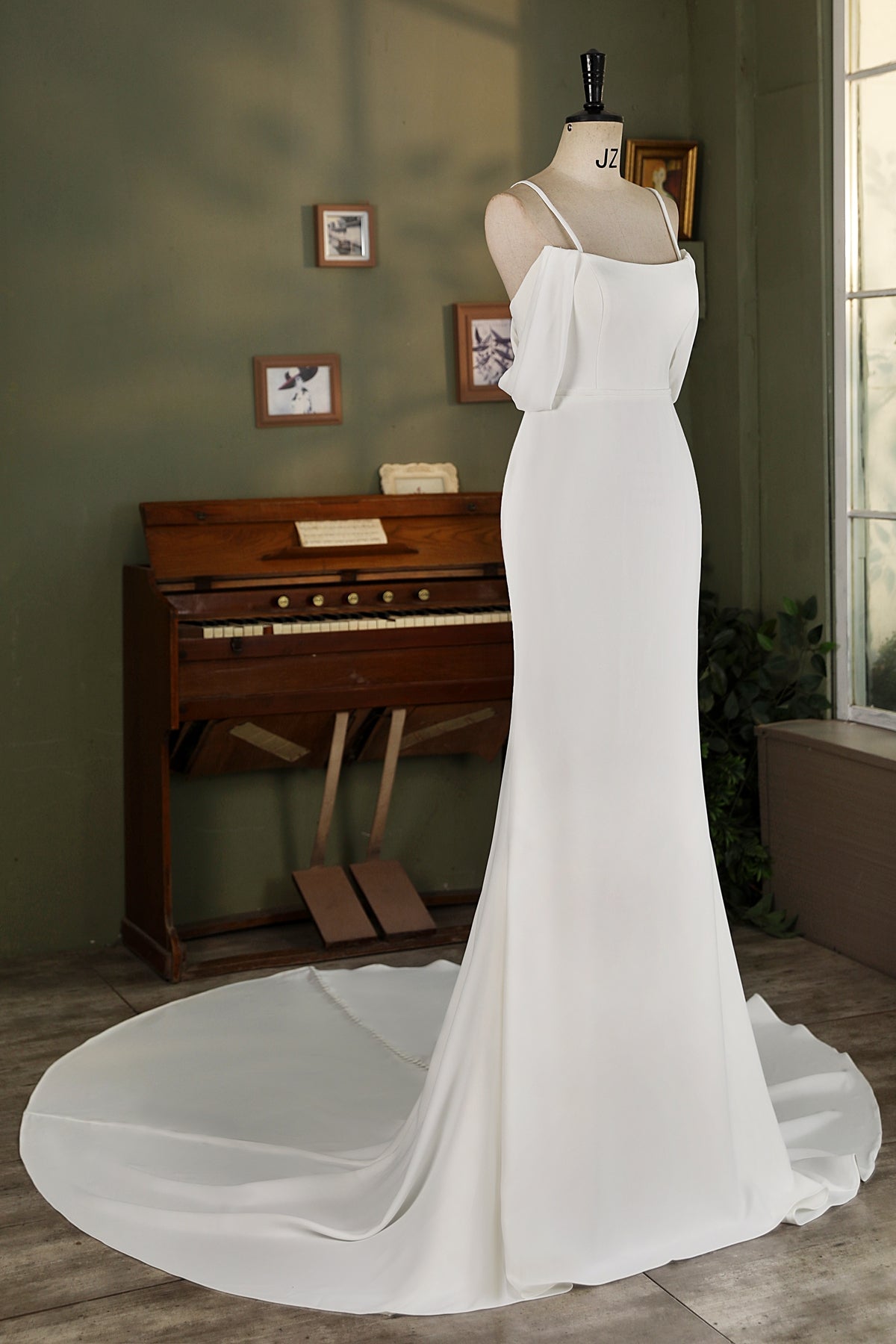 Off Shoulder Chiffon Sleeve Crepe Mermaid Bridal Dress MMF3069